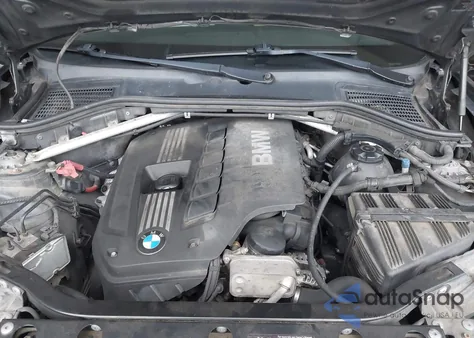 2011 BMW X3 xDrive28I z USA, uszkodzony, nr VIN 5UXWX5C58BL715490